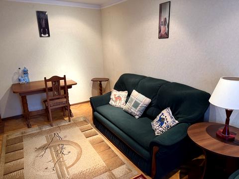 квартира по адресу Героїв Космосу ул., 1-В