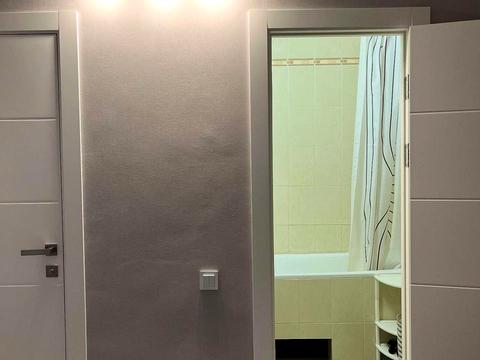 квартира за адресою Анни Ахматової вул., 16-Г