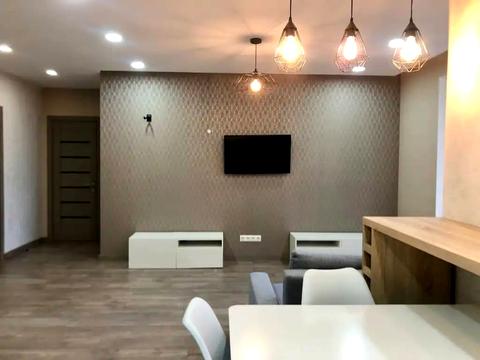 квартира по адресу Левка Лукʼяненка ул. (Василия Жуковского), 16, 18, 20, 24