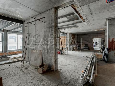 комерційна за адресою Андрія Верхогляда вул. (Михайла Драгомирова), 4б