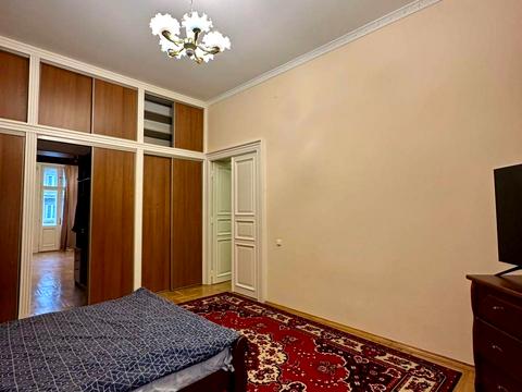 квартира за адресою Героїв Майдану вул. (Гвардійська), 4