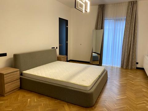 будинок за адресою Анатолія Солов'яненка вул.