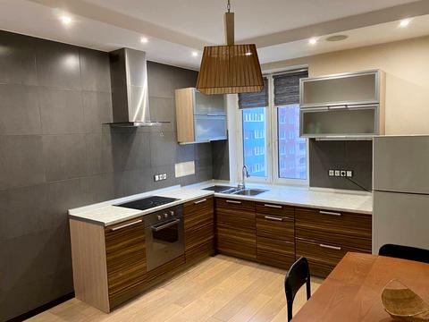 квартира за адресою Феодосійський пров., 12