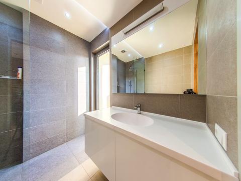 квартира по адресу Круглоуниверситетская ул., 2/1