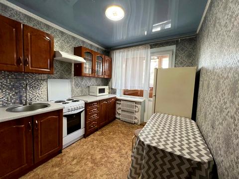 квартира за адресою Тополина вул., 18