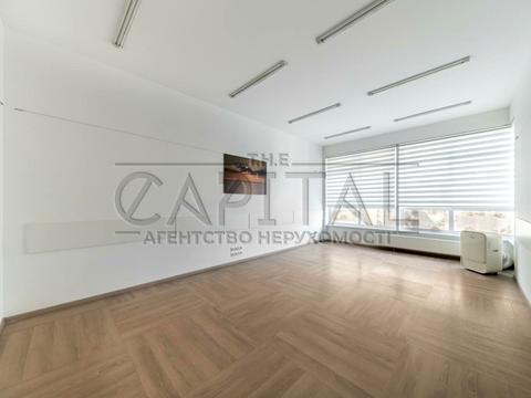 комерційна за адресою Кловський узвіз (Кловський), 7