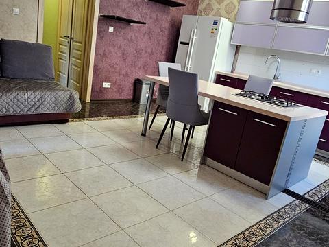 квартира за адресою Сергія Данченка вул., 6