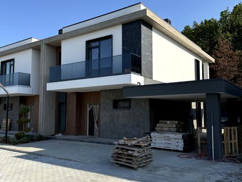 будинок за адресою Дзеркальна