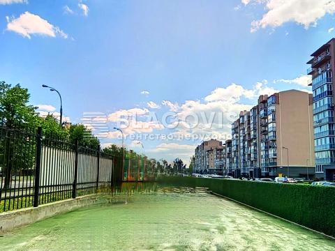коммерческая по адресу Метрологическая ул., 56