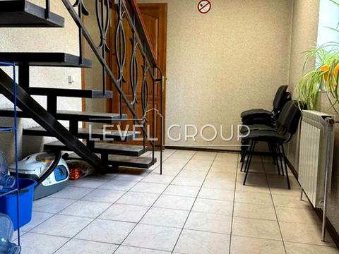комерційна за адресою Новомостицька вул., 25