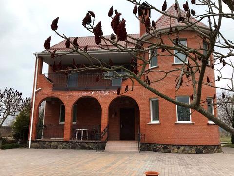 будинок за адресою Лісна