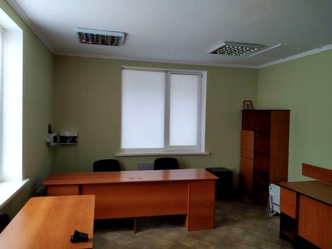 комерційна за адресою Карпенка-Карого вул., 15