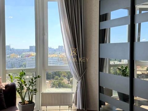 квартира за адресою Соборності просп. (Возз'єднання), 30