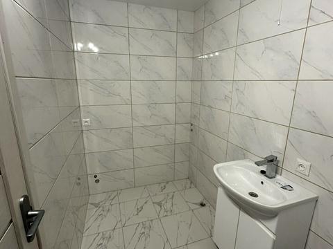 квартира за адресою Энтузиастов, 1