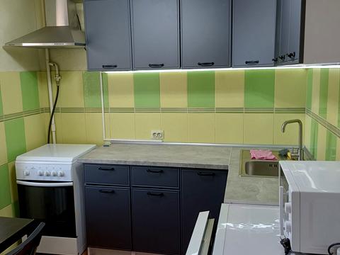 квартира за адресою Володимира Висоцького бульв., 6
