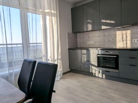 квартира за адресою Петра Радченка вул., 27