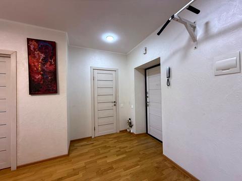 квартира за адресою Праведників Світу вул., 45а