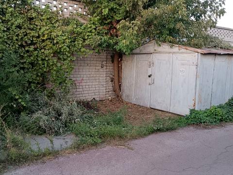 паркомісце за адресою Гетьмана Павла Скоропадського вул., 64