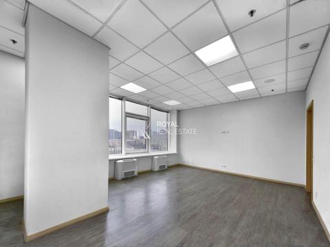 комерційна за адресою Антоновича вул. (Горького), 172