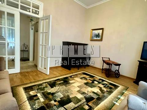 квартира за адресою Київ, Богдана Хмельницького вул., 84