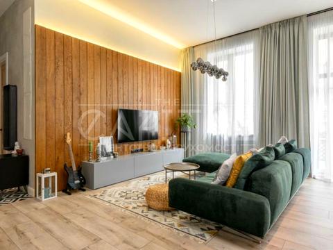 квартира по адресу Лютеранская ул., 7/10