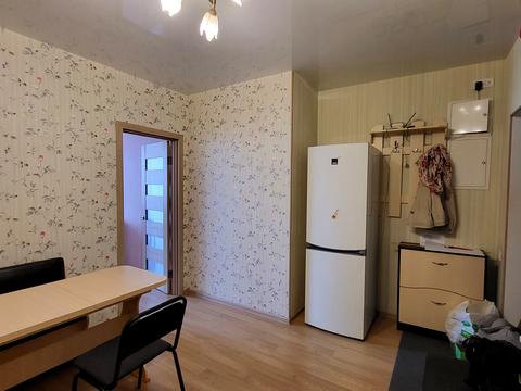 квартира за адресою Радужна вул., 1