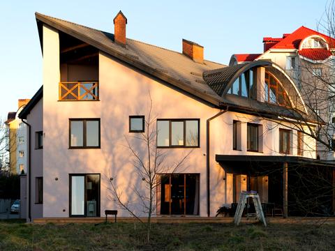 будинок за адресою Роксоляни вул., 56