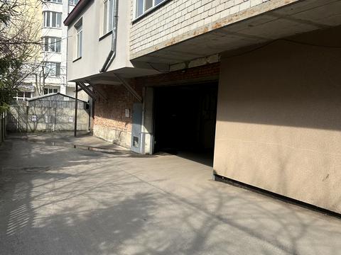 квартира по адресу Степана Бандери ул., 9/2