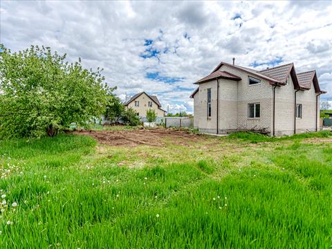 будинок за адресою с. Розсошенці, В'язовченка вул., 1