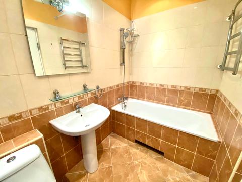 квартира за адресою Трьохсвятительська вул., 9