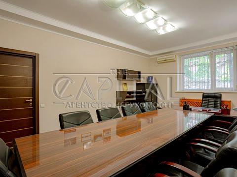 коммерческая по адресу Байды Вишневецкого ул. (Осиповского), 1