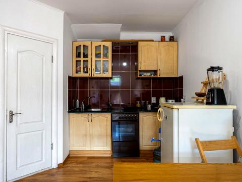 квартира за адресою Академіка Романа Кучера вул., 22