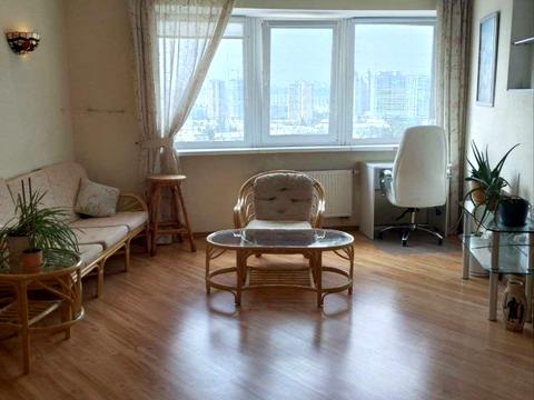 квартира за адресою Верховної Ради бульв., 14-Б