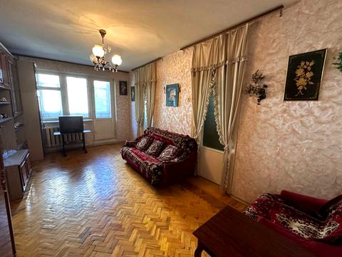квартира за адресою Космонавтів просп., 43