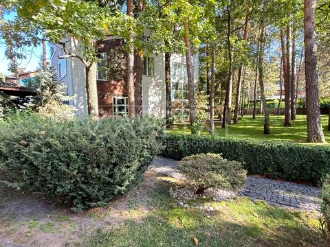 будинок за адресою смт. Козин, Миру вул.