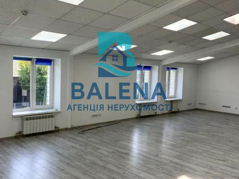 комерційна за адресою Межигірська вул., 87-А