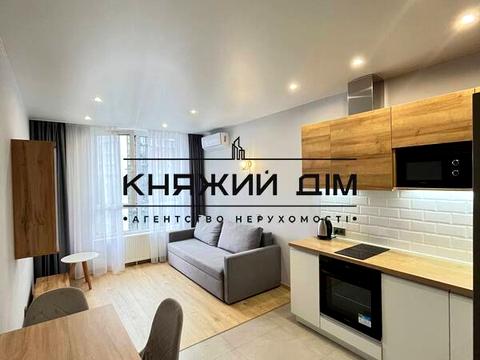 квартира за адресою Дніпровська набережна вул., 17-К