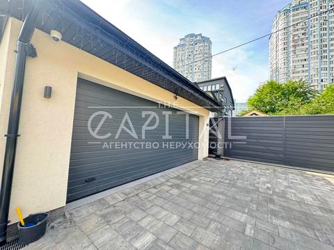 будинок за адресою 192-га Садова вул.