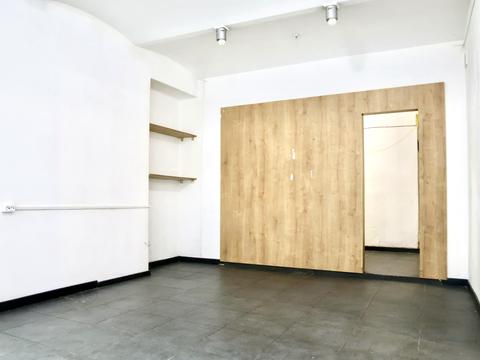 коммерческая по адресу Стефаника ул., 4