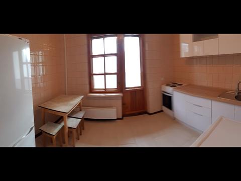 квартира за адресою Анни Ахматової вул., 13-А
