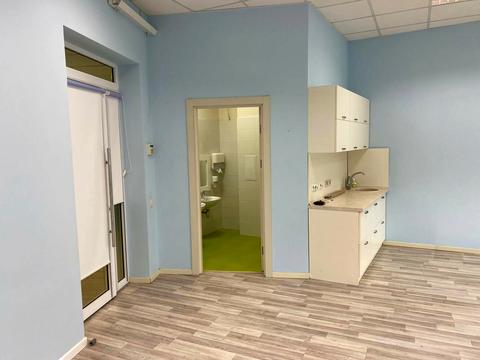 комерційна за адресою Голосіївський просп. (40-річчя Жовтня), 58