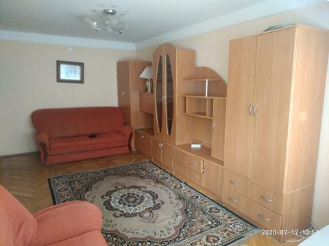 квартира за адресою Пантелеймона Куліша пл., 9