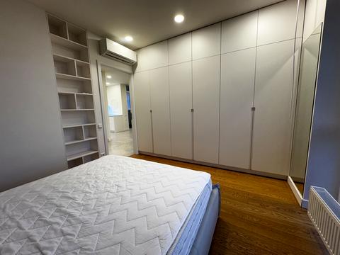 квартира за адресою Київ, Кахи Бендукідзе вул., 2