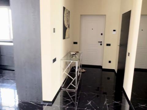 дом по адресу феодосійська, 5