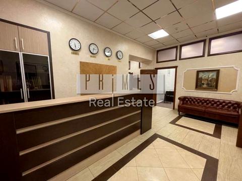 комерційна за адресою Панаса Мирного вул., 1