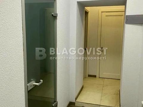 коммерческая по адресу Нижній Вал, 35