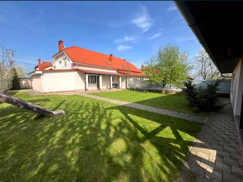 будинок за адресою с. Сторожниця, Колоскова, 1