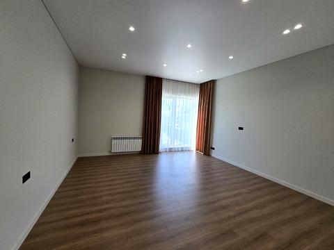 будинок за адресою Квітнева вул.