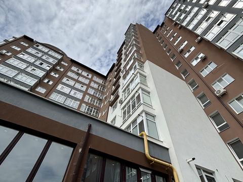 квартира по адресу Высочана ул., 40