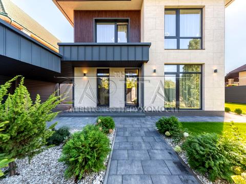 будинок за адресою Центральна вул.